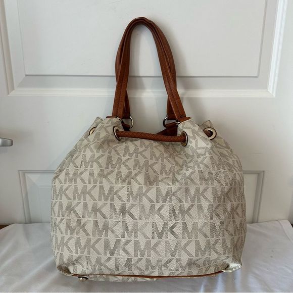 MICHAEL KORS Signature Drawstring Shoulder Bag Bedford Mercer Fulton Tote Tan - Picture 5 of 13
